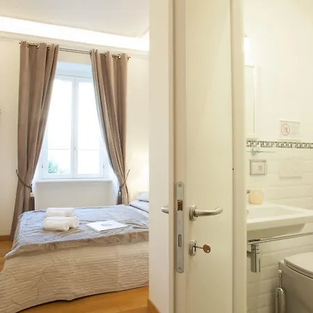 Innsiderome بيت ضيافة