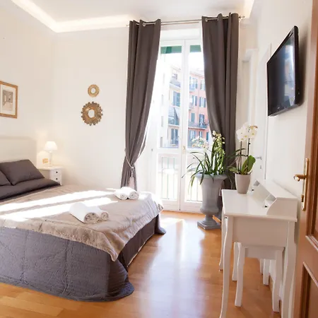 Πανσιόν Innsiderome 4*